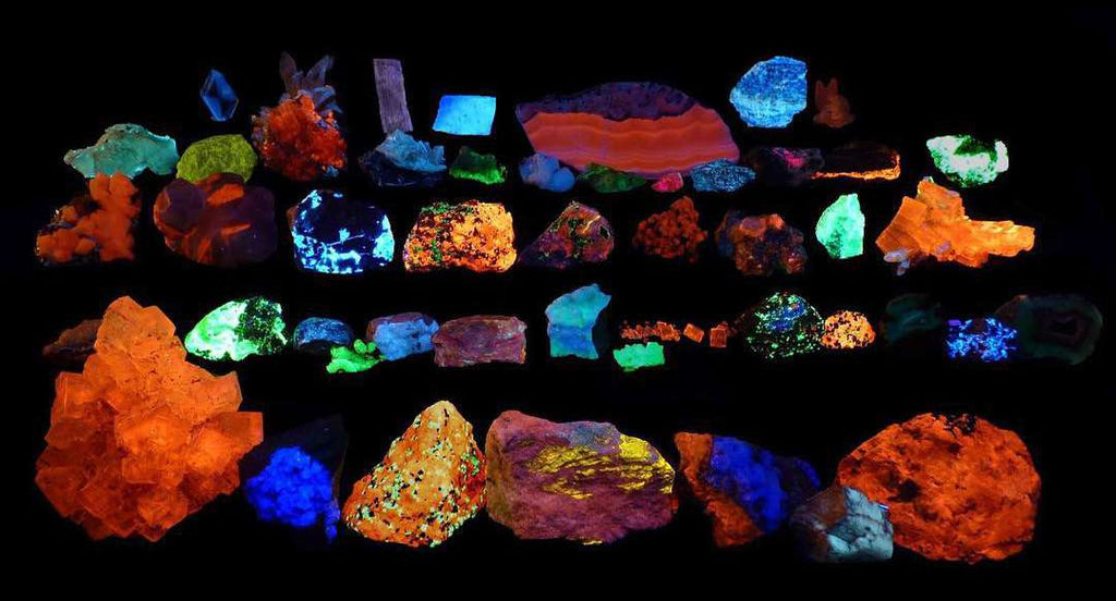 A large fluorescent mineral collection