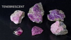 Tenebrescent Tugtupite