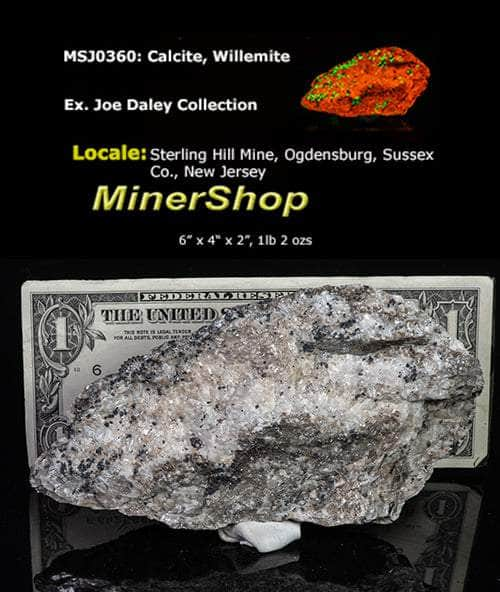 Sterling Hill Calcite and Willemite under UV light