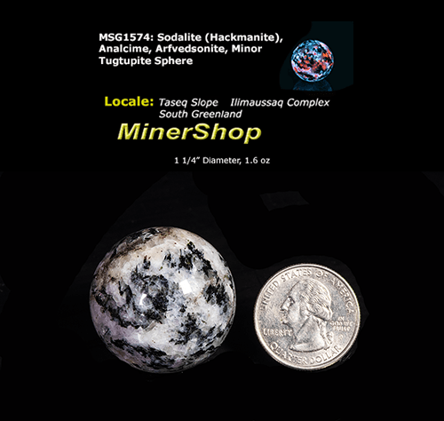 The main minerals on this sphere are blue analcime, orange fluorescent sodalite, black arfvedsonite crystals