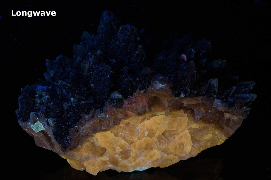 fluorescent calcite from cave-in-rock