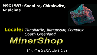 tenebrescent and fluorescent sodalite from greenland