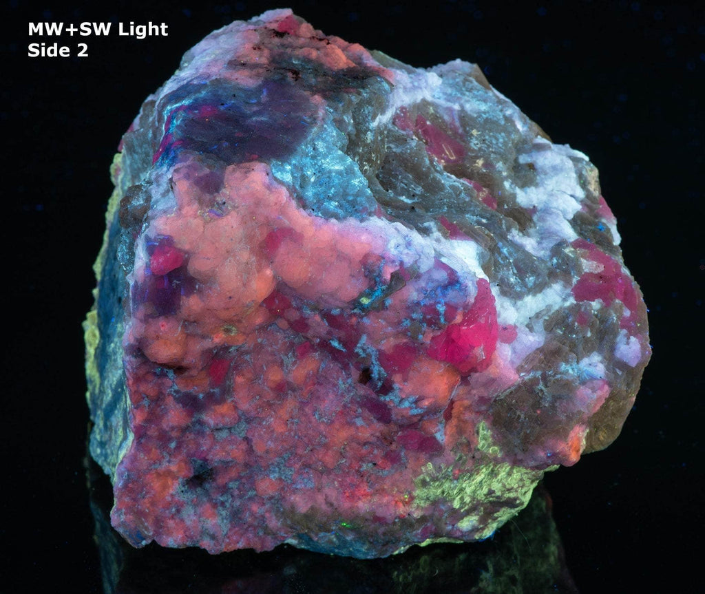 Tenebrescent Hackmanite, Calcite, Phlogopite from Afghanistan
