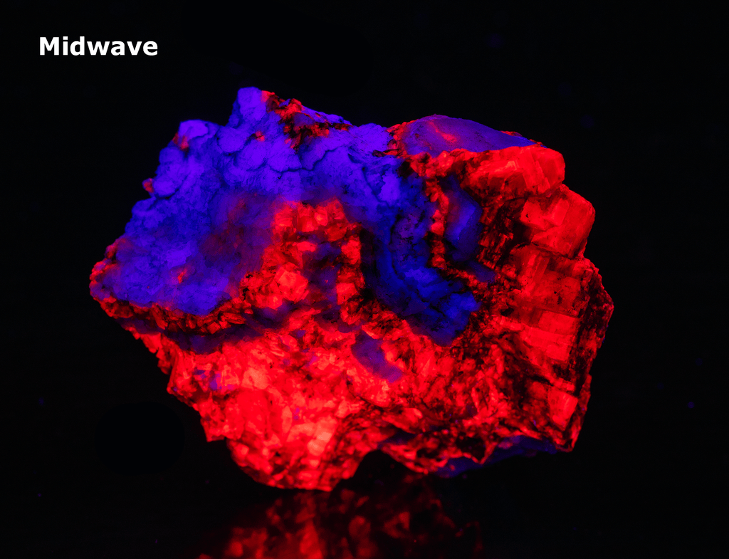 red fluorescent calcite and blue fluorite from the Pure Potential Mine