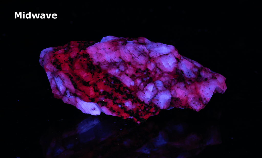Calcite, Willemite, Franklinite from Franklin Mine, NJ 