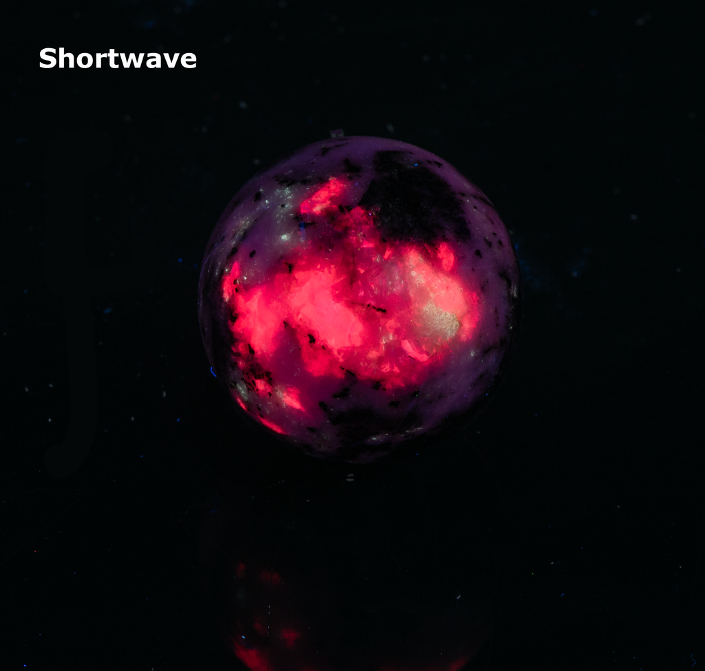 Tugtupite sphere from Greenland