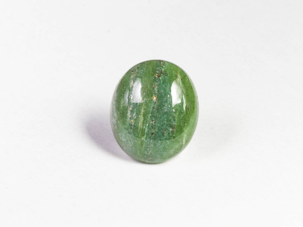 A cabochone of greenlandite or green aventurine