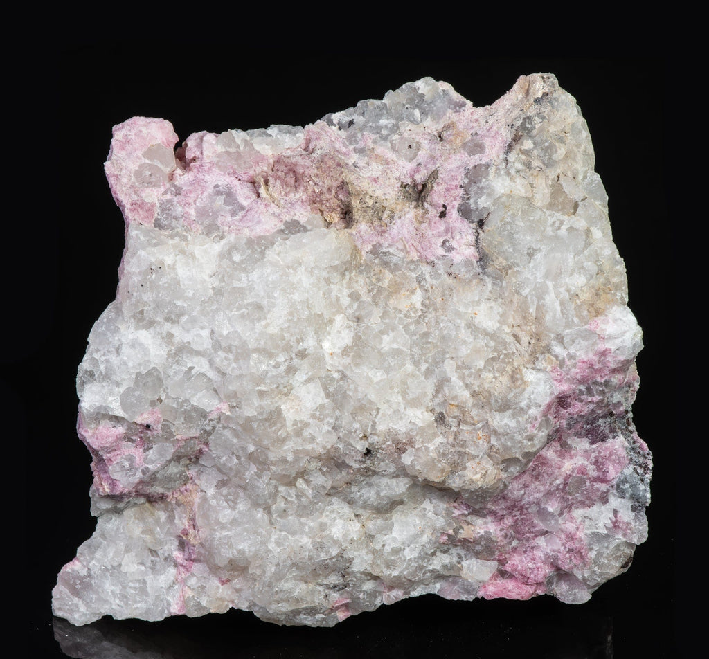 tugtupite mixed with what we believe is a special variety of chkalovite