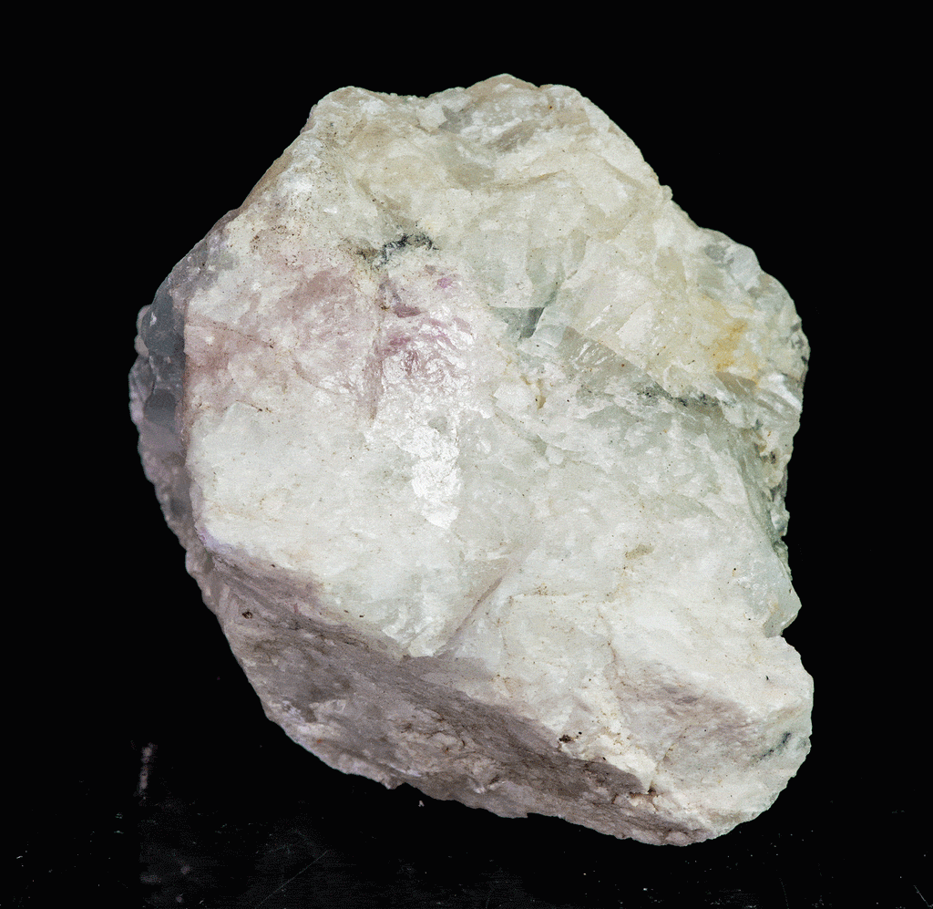 tenebrescent and fluorescent sodalite also known as hackmanite