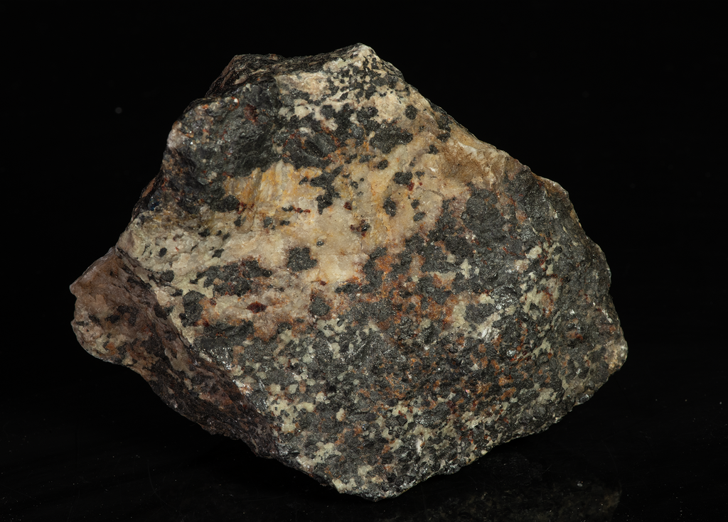 Esperite, Willemite, Calcite from Franklin, New Jersey