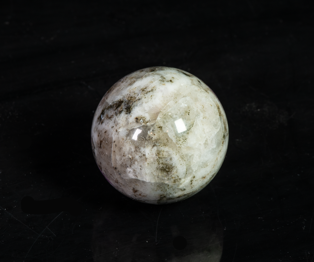 Fluorescent Sodalite Hackmanite Sphere from Greenland with Tenebrescence