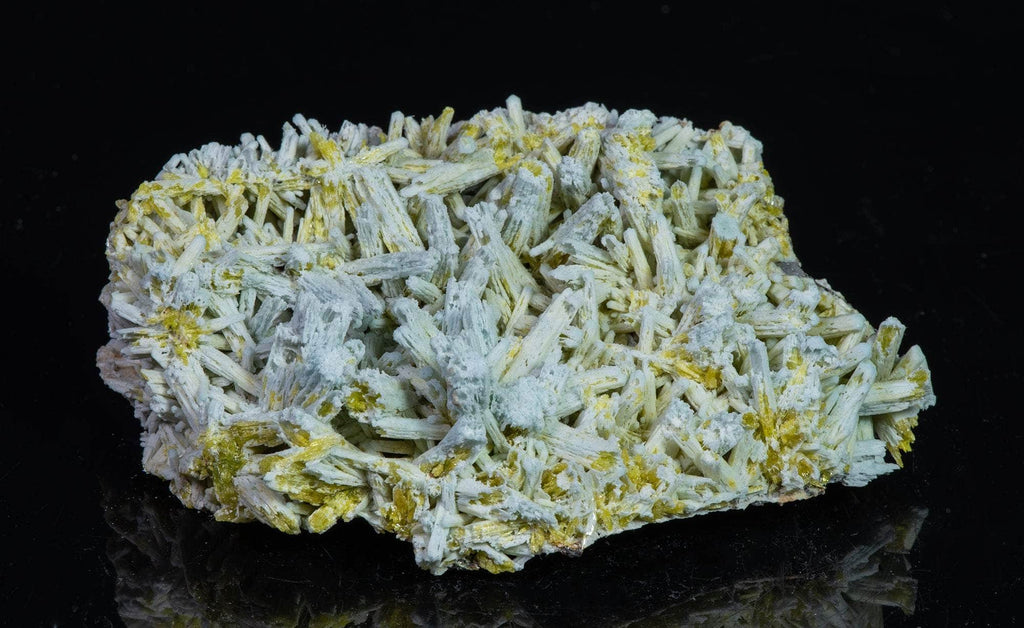 Plumbogummite After Pyromorphite from China