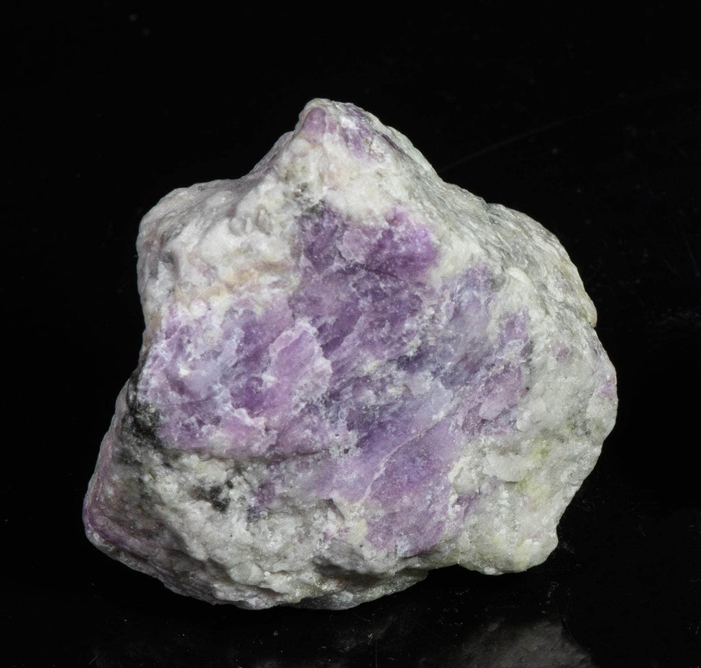 Tenebrescent hackmanite from Afghanistan.