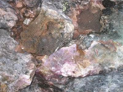 ussingite
