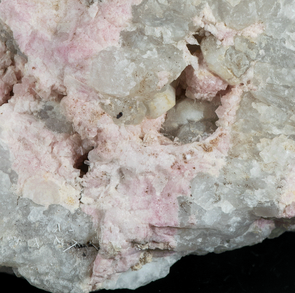 A photo of Tugtupite crystals