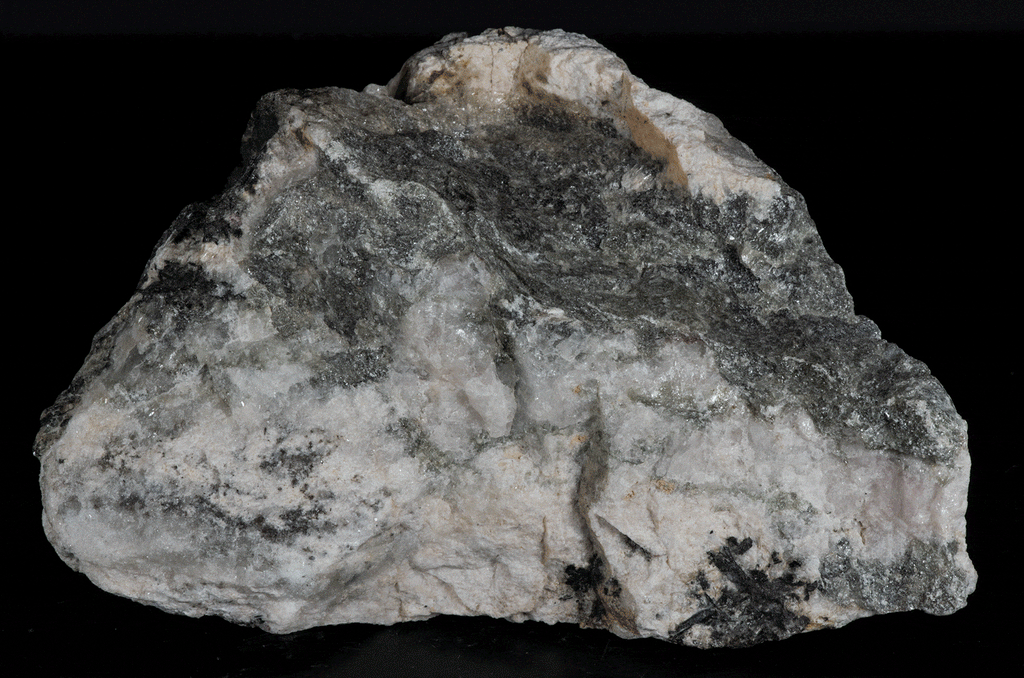 Gemmy tugtupite with polylithionite specimen