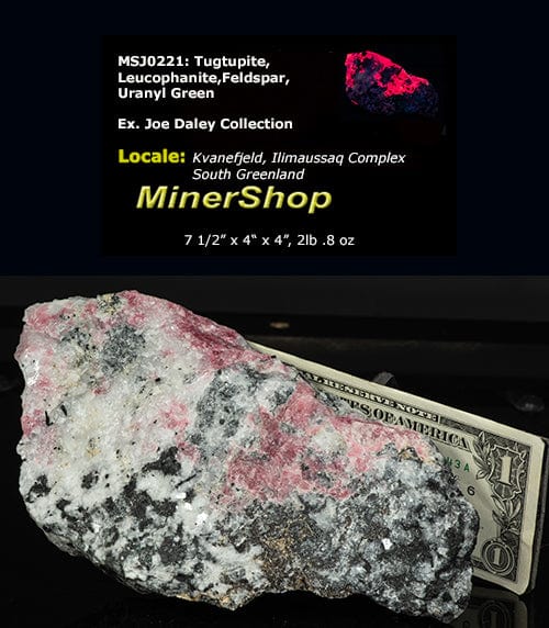Tugtupite (Gemmy), Leucophanite - Greenland