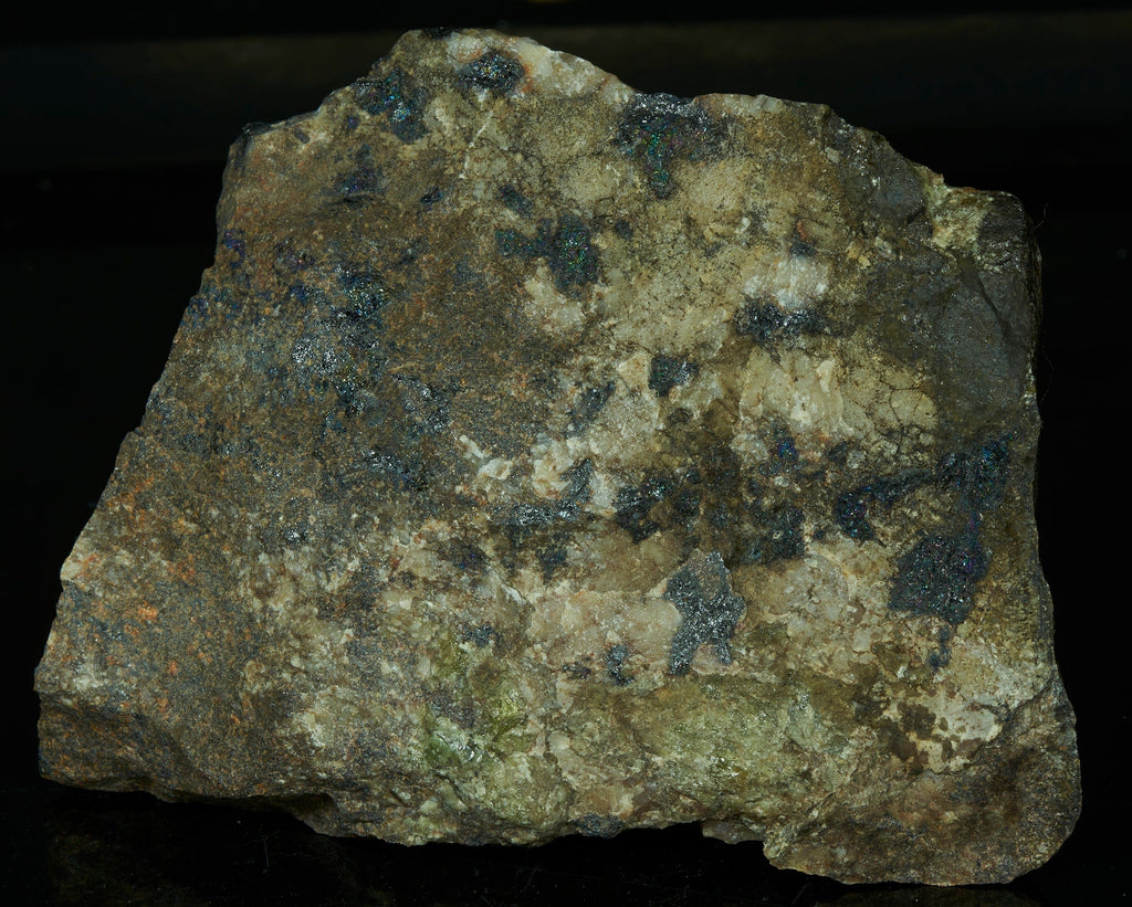 Esperite, Willemite, Calcite from Franklin Mine, New Jersey
