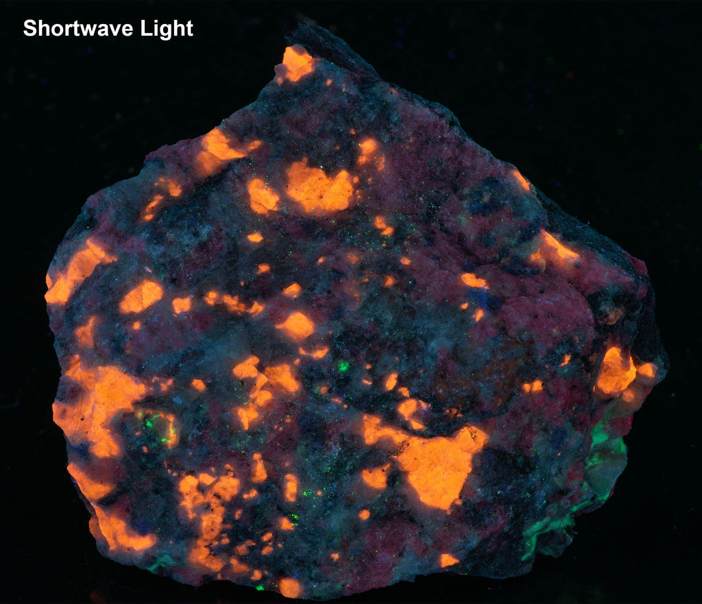 Sodalite with Tenebrescence, Feldspar, Natrolite Green from Greenland
