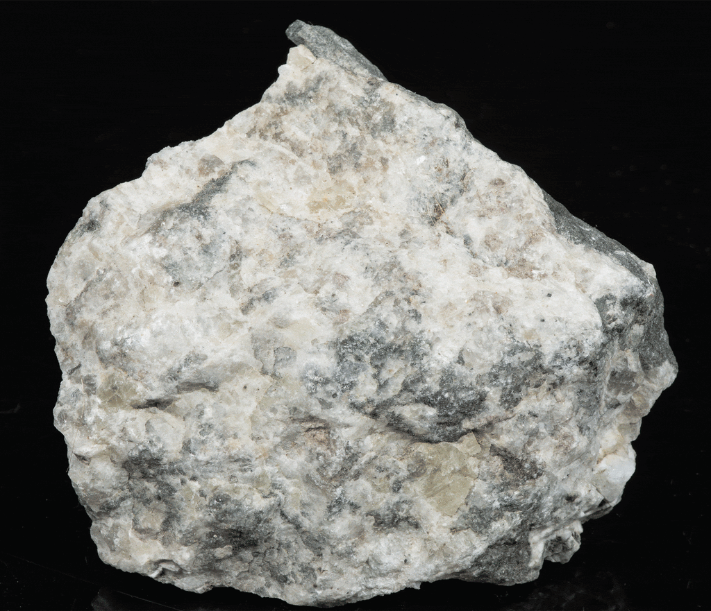 Sodalite with Tenebrescence, Feldspar, Natrolite Green from Greenland
